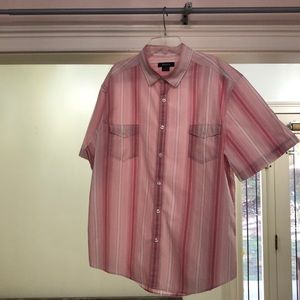 Men’s button down shirt. Pink size XL